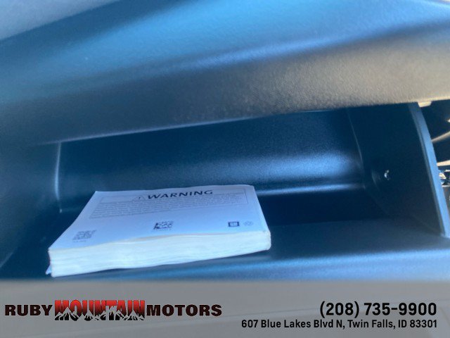 Used 2018 Chevrolet Malibu LT FWD image 32