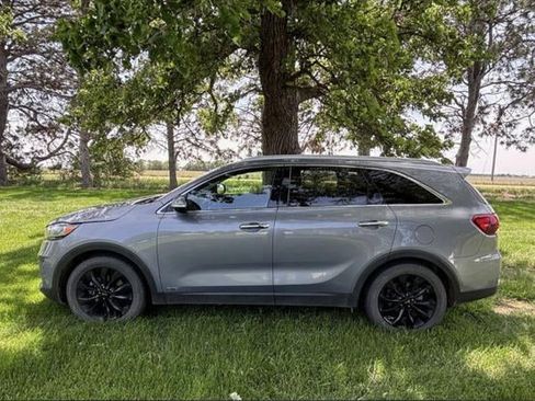 Used 2020 Kia Sorento EX AWD/4WD image 2