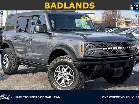 Used 2024 Ford Bronco Badlands image 1