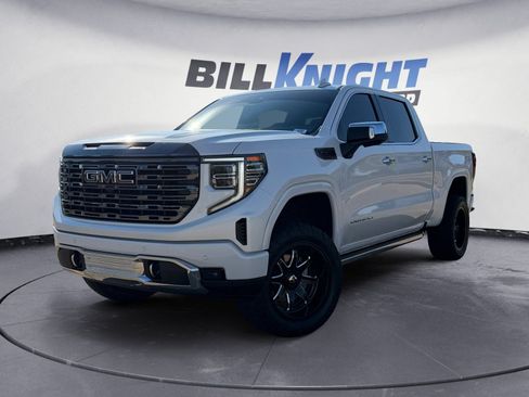 Used 2023 GMC Sierra 1500 Denali Ultimate AWD/4WD image 1