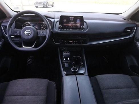 Certified 2023 Nissan Rogue SV image 20