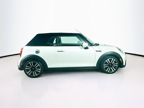 Certified 2023 MINI Cooper S image 8