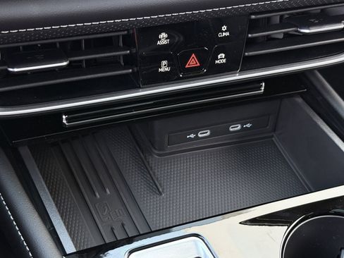 New 2026 Volkswagen Atlas SE image 16