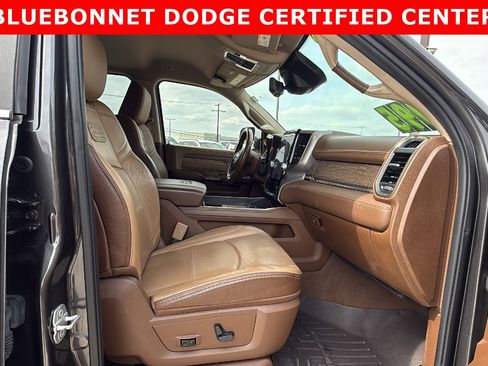 Used 2022 RAM 2500 Limited AWD/4WD image 27