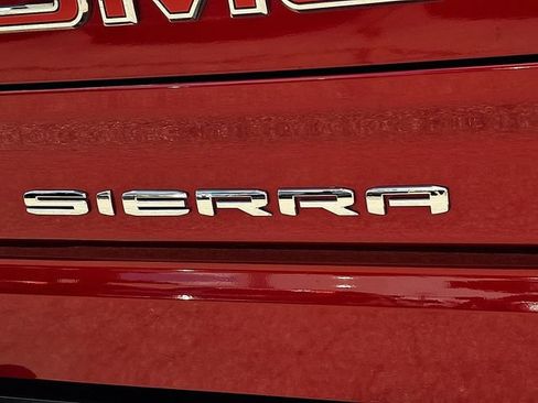 Used 2023 GMC Sierra 1500 AT4 w/ AT4 Premium Package AWD/4WD image 32
