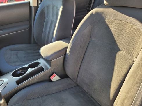 Used 2009 Nissan Rogue S image 9