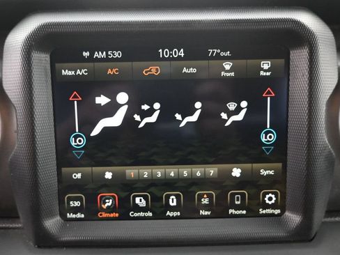 Used 2023 Jeep Wrangler Unlimited w/ Sun & Screen Package AWD/4WD image 11