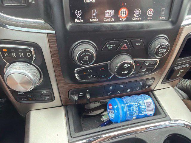Used 2017 RAM 1500 Laramie w/ Convenience Group AWD/4WD image 13