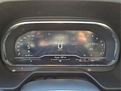 Used 2022 GMC Yukon SLT w/ SLT Premium Package image 27