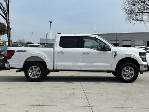 Used 2024 Ford F150 XLT image 3