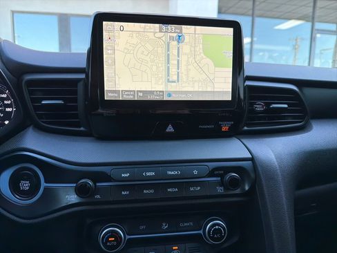 Used 2022 Hyundai Veloster N image 6