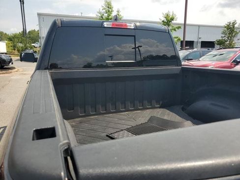 Used 2020 RAM 1500 Big Horn AWD/4WD image 11