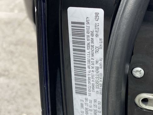 Used 2020 RAM 2500 Laramie AWD/4WD image 29