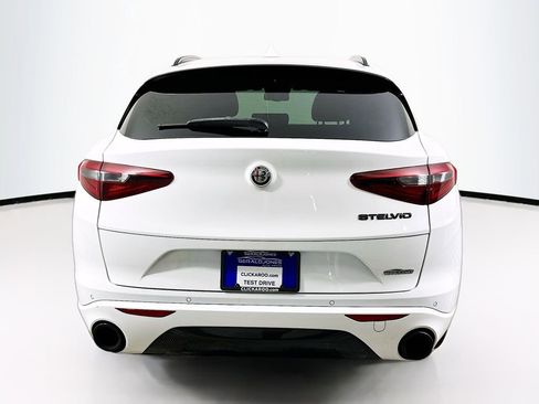 Used 2020 Alfa Romeo Stelvio Sport w/ Quick Order Package 22K Sport RWD image 15
