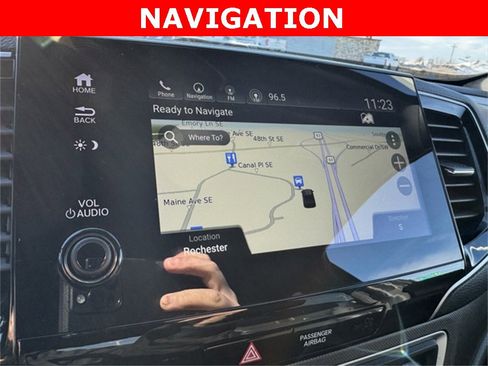 Used 2022 Honda Passport TrailSport image 3