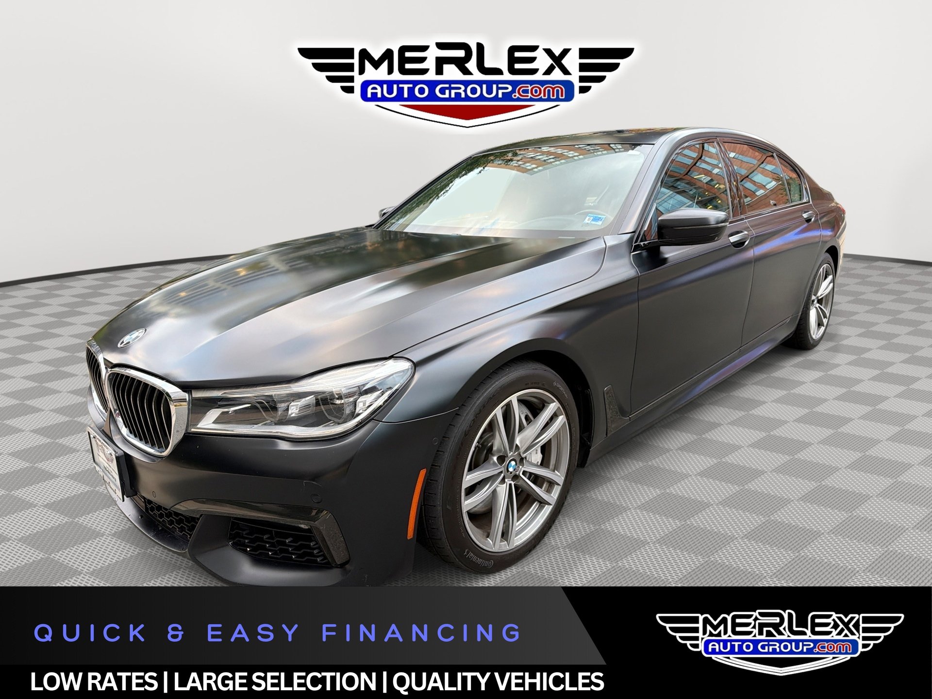 Used 2019 BMW 750i xDrive AWD/4WD image 1