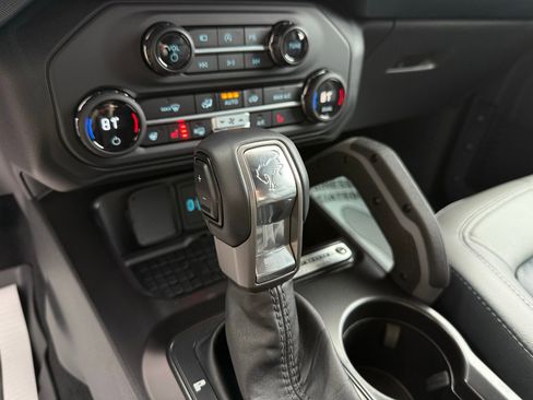 Used 2024 Ford Bronco Outer Banks image 55