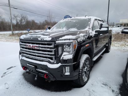 Used 2022 GMC Sierra 2500 AT4 w/ Snow Plow Prep/Camper Package