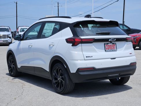 New 2027 Chevrolet Bolt RS FWD image 4
