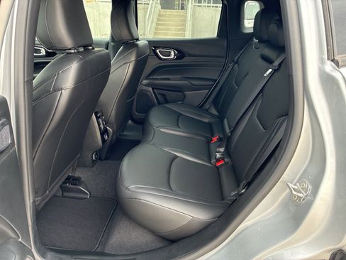 New 2026 Jeep Compass Limited w/ Sun, Sound & Navigation Group image 16