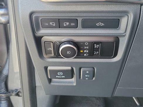 Used 2023 Ford F150 Lariat w/ Max Trailer Tow Package AWD/4WD image 22