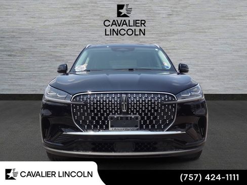 Used 2026 Lincoln Aviator Reserve AWD/4WD image 5