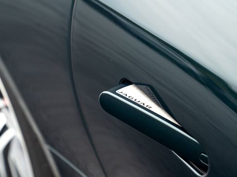 Used 2023 Jaguar F-TYPE R AWD/4WD image 6