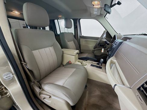 Used 2010 Jeep Liberty Sport w/ Popular Equipment Group image 20