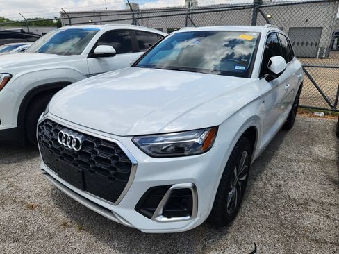 Certified 2023 Audi Q5 2.0T Premium Plus AWD/4WD image 4