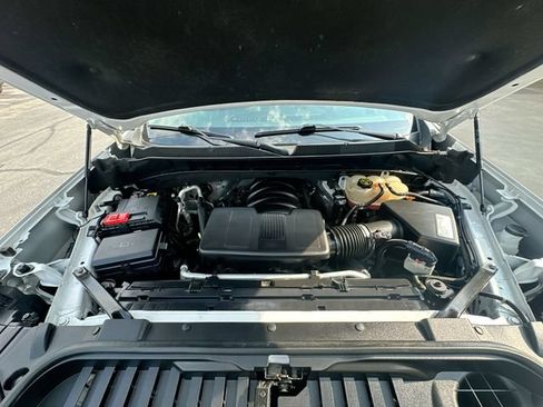 Used 2021 Chevrolet Silverado 1500 LTZ w/ Technology Package AWD/4WD image 18