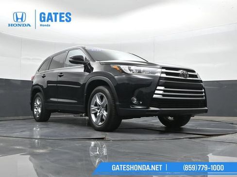 Used 2019 Toyota Highlander Limited AWD/4WD image 45