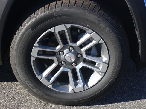 New 2026 GMC Terrain Elevation w/ Technology Package II image 9