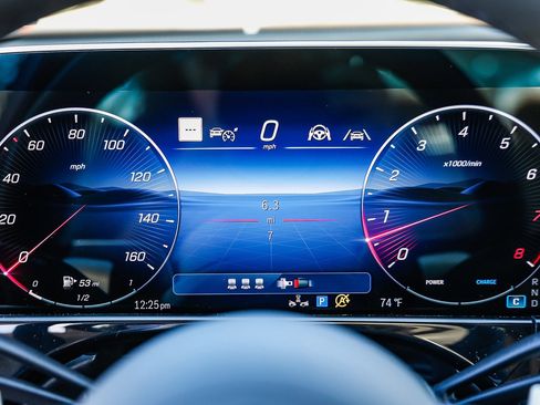 New 2026 Mercedes-Benz E 350 4MATIC Sedan image 25