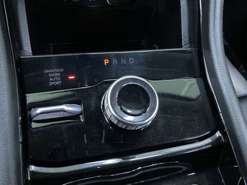 Used 2023 Jeep Grand Cherokee L Limited image 26