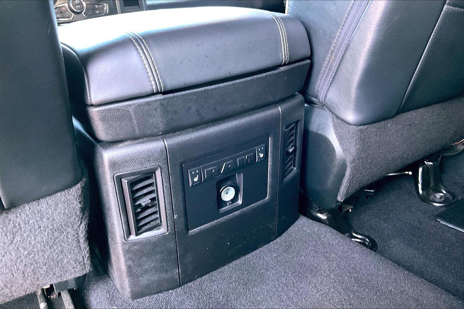 Used 2018 RAM 1500 Limited RWD image 24