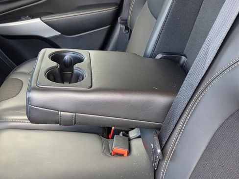 Used 2018 Jeep Cherokee Latitude Plus w/ Comfort/Convenience Group FWD image 12