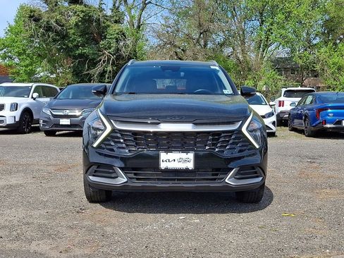 Certified 2023 Kia Sportage EX AWD/4WD image 2
