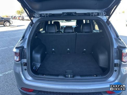 Used 2023 Jeep Compass Trailhawk image 3