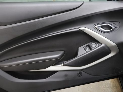 Used 2018 Chevrolet Camaro LS RWD image 14