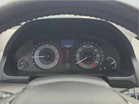 Used 2015 Honda Odyssey Touring image 12