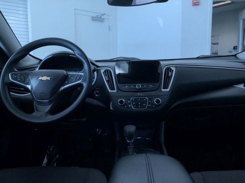 Used 2024 Chevrolet Malibu LT image 18