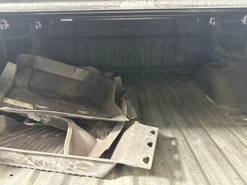 Used 2019 GMC Canyon SLT w/ Driver Alert Package image 27