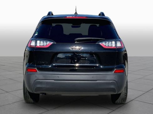 Used 2023 Jeep Cherokee Altitude Lux AWD/4WD image 5