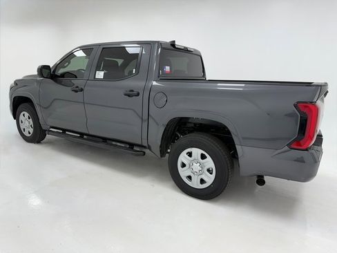New 2026 Toyota Tundra SR image 39