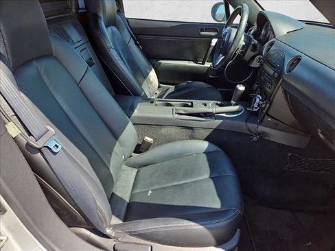 Used 2008 MAZDA MX-5 Miata Grand Touring w/ Premium Pkg image 14