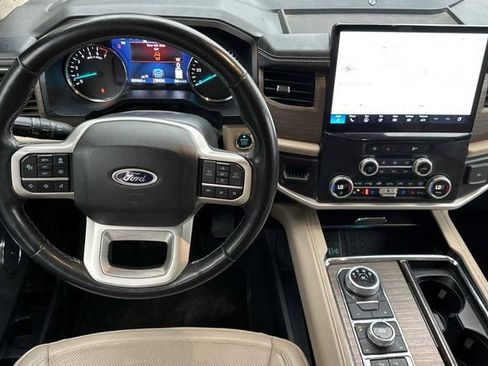 Used 2024 Ford Expedition Max Limited image 12