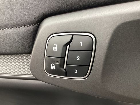 Used 2025 Ford Ranger Raptor image 30