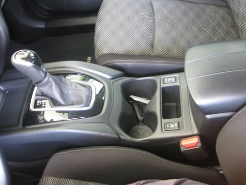 Used 2021 Nissan Rogue Sport SV FWD image 22