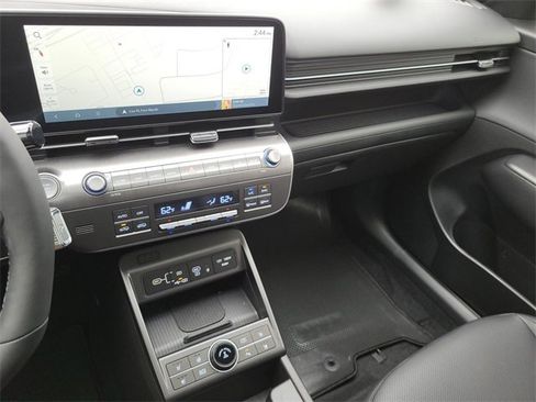 New 2026 Hyundai Kona Limited image 18