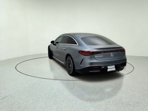 Used 2022 Mercedes-Benz EQS 450+ Sedan image 11